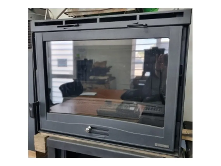 Nordica 70 Flat cast-iron fireplace insert